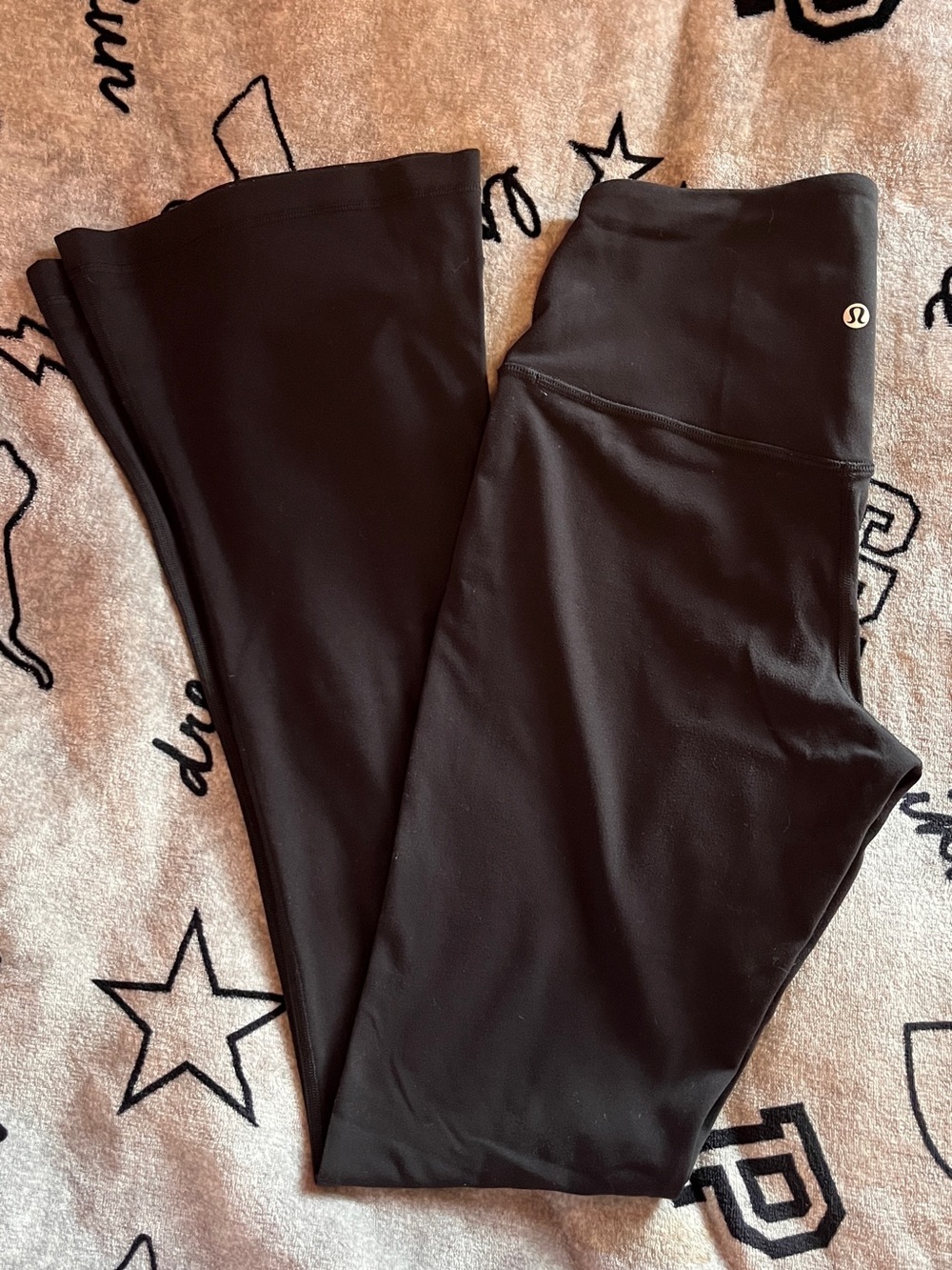 lululemon athletica women’s size 8 high-rise black flare leggings